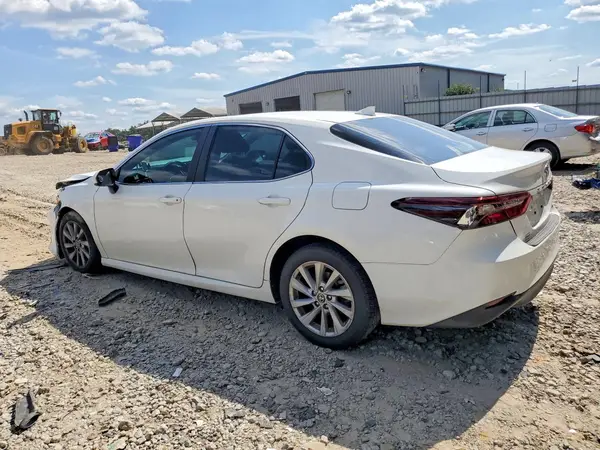 4T1C11AK4PU119572 2023 TOYOTA CAMRY - Image 2