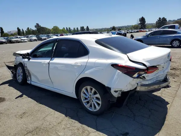 4T1C11AK4PU125453 2023 TOYOTA CAMRY - Image 2