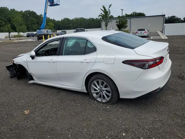 4T1C11AK4PU133939 2023 TOYOTA CAMRY - Image 2