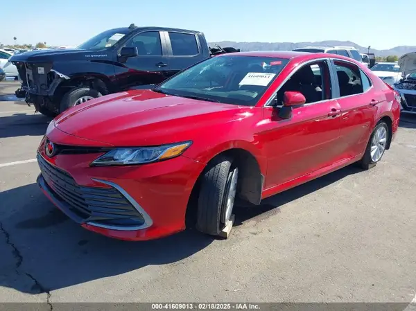 4T1C11AK4PU137022 2023 TOYOTA CAMRY - Image 2