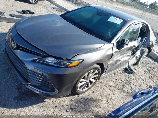 4T1C11AK4PU143984 2023 TOYOTA CAMRY - Image 2
