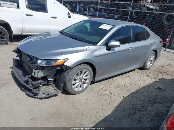 4T1C11AK4PU144388 2023 TOYOTA CAMRY - Image 2