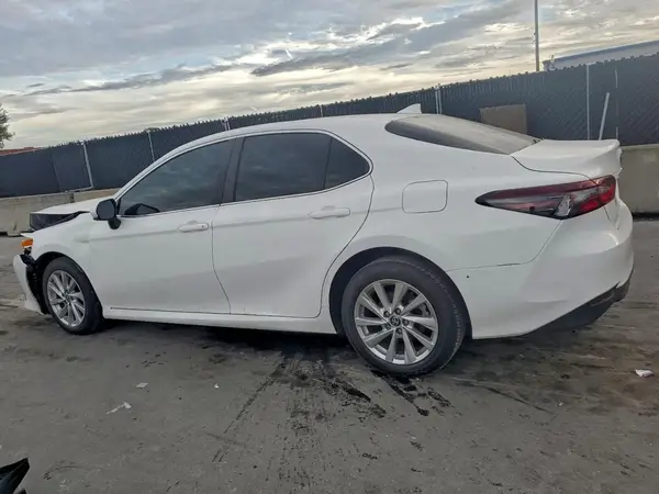4T1C11AK4PU153771 2023 TOYOTA CAMRY - Image 2