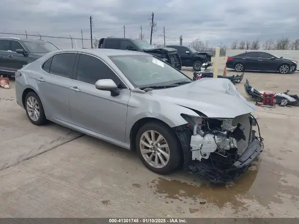 4T1C11AK4PU159733 2023 TOYOTA CAMRY - Image 1