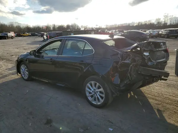 4T1C11AK4PU171686 2023 TOYOTA CAMRY - Image 2