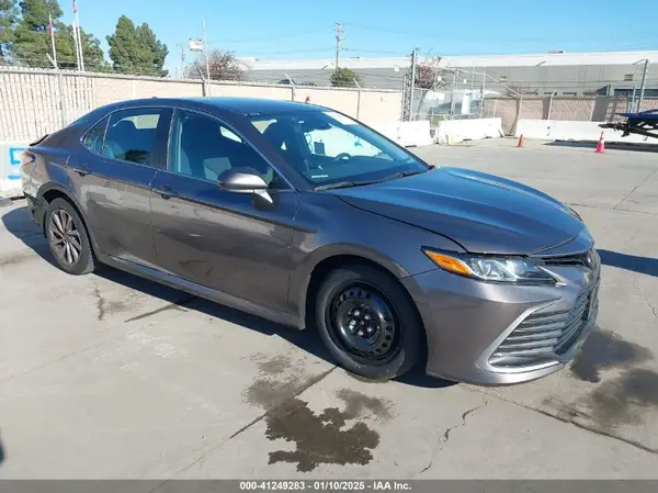 4T1C11AK4PU178346 2023 TOYOTA CAMRY - Image 1