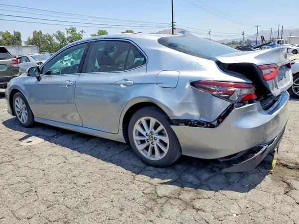 4T1C11AK4PU181733 2023 TOYOTA CAMRY - Image 2