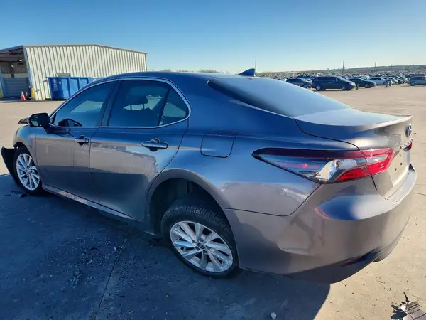 4T1C11AK4PU187581 2023 TOYOTA CAMRY - Image 2