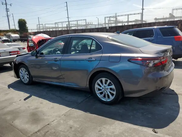 4T1C11AK4PU188018 2023 TOYOTA CAMRY - Image 2