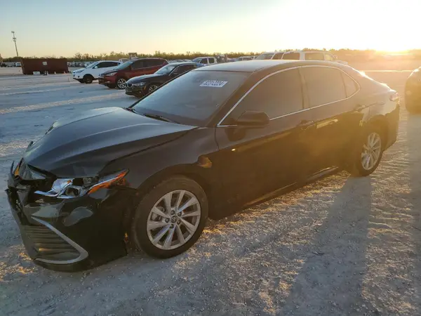 4T1C11AK4PU720965 2023 TOYOTA CAMRY - Image 1