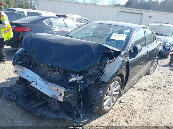 4T1C11AK4PU725745 2023 TOYOTA CAMRY - Image 2