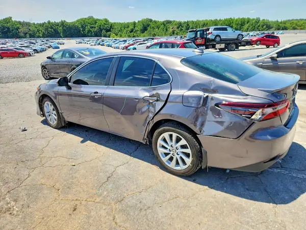4T1C11AK4PU732615 2023 TOYOTA CAMRY - Image 2