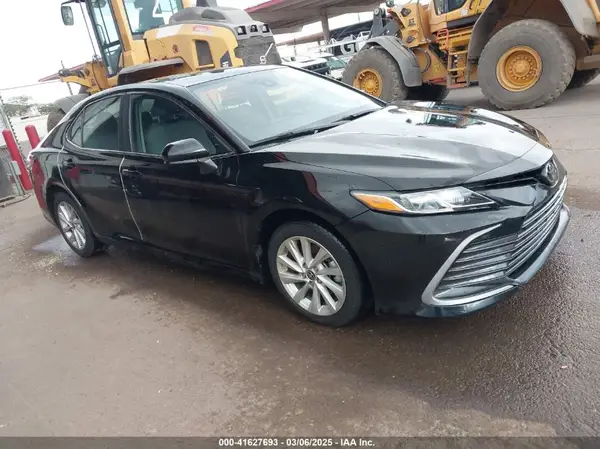 4T1C11AK4PU732680 2023 TOYOTA CAMRY - Image 1