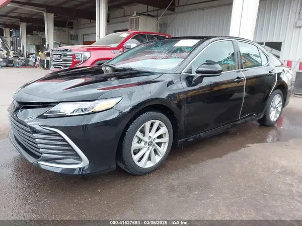 4T1C11AK4PU732680 2023 TOYOTA CAMRY - Image 2