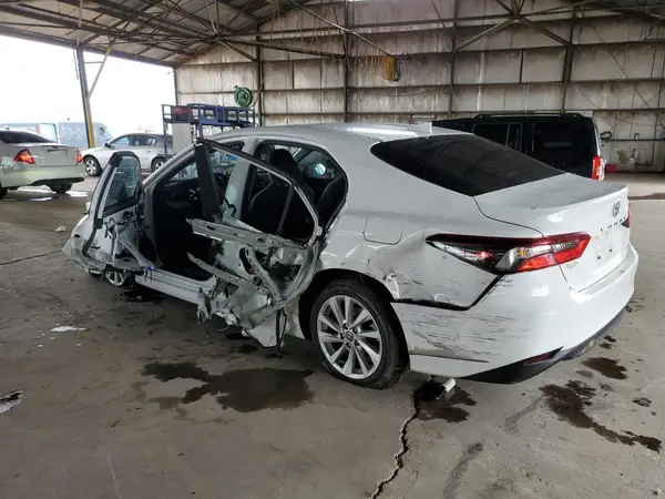 4T1C11AK4PU733652 2023 TOYOTA CAMRY - Image 2