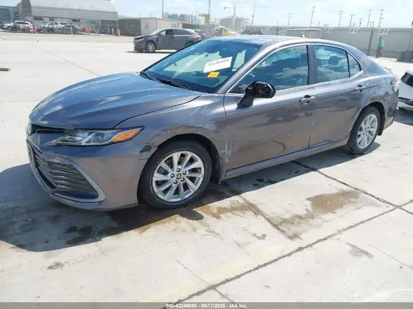 4T1C11AK4PU735286 2023 TOYOTA CAMRY - Image 2