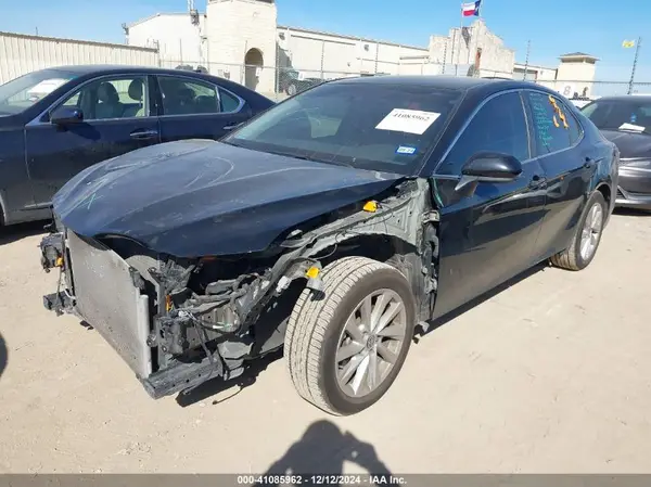 4T1C11AK4PU738379 2023 TOYOTA CAMRY - Image 2