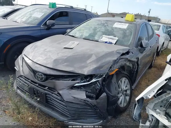 4T1C11AK4PU758292 2023 TOYOTA CAMRY - Image 2