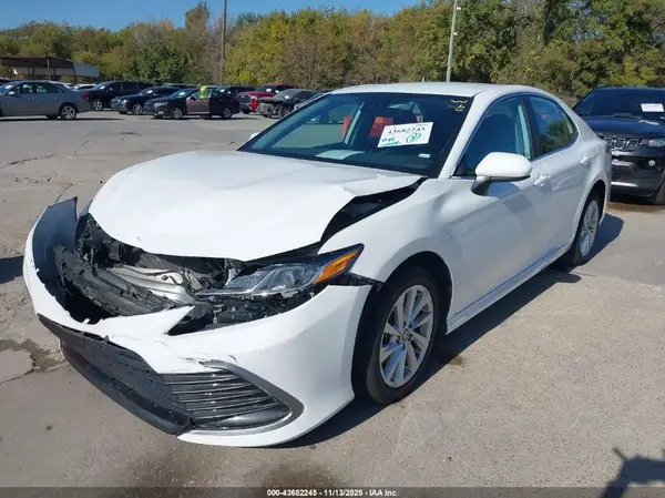 4T1C11AK4PU825571 2023 TOYOTA CAMRY - Image 2