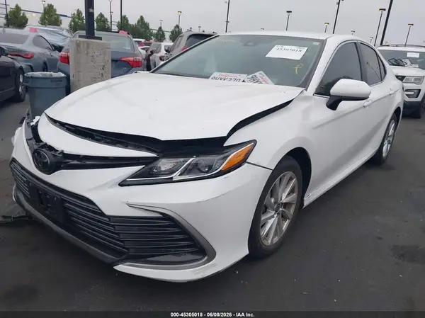 4T1C11AK4RU189060 2024 TOYOTA CAMRY - Image 2