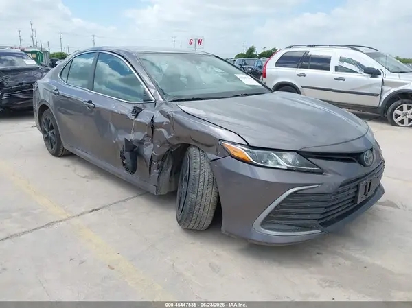 4T1C11AK4RU192332 2024 TOYOTA CAMRY - Image 1