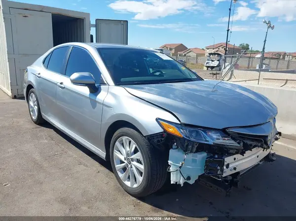 4T1C11AK4RU862235 2024 TOYOTA CAMRY - Image 1