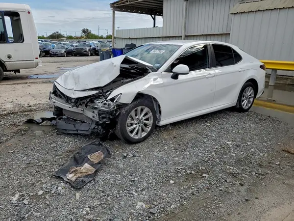 4T1C11AK4RU870173 2024 TOYOTA CAMRY - Image 1