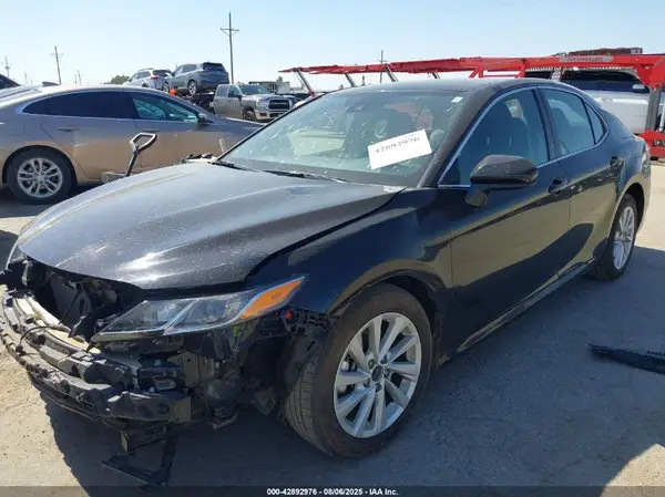 4T1C11AK4RU870478 2024 TOYOTA CAMRY - Image 2