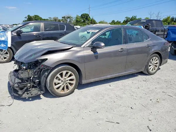 4T1C11AK4RU882274 2024 TOYOTA CAMRY - Image 1