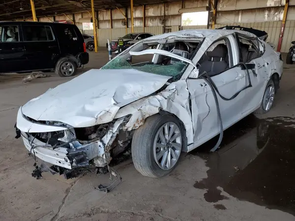 4T1C11AK4RU905858 2024 TOYOTA CAMRY - Image 1