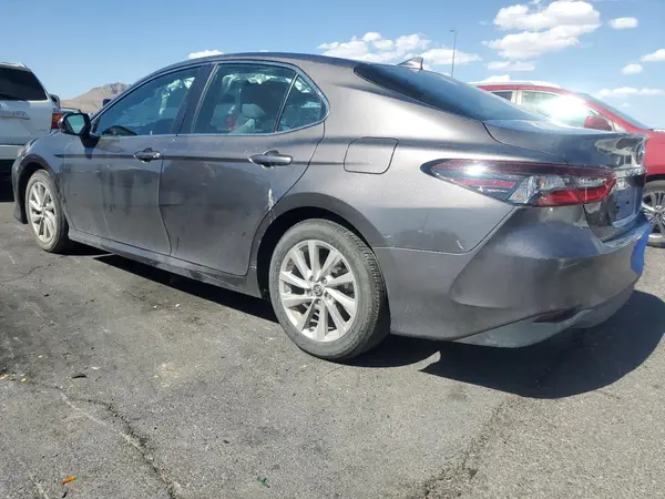 4T1C11AK4RU907173 2024 TOYOTA CAMRY - Image 2