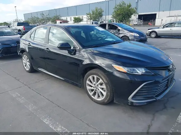 4T1C11AK4RU915337 2024 TOYOTA CAMRY - Image 1