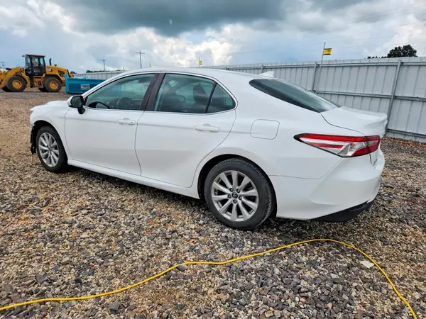 4T1C11AK5LU348515 2020 TOYOTA CAMRY - Image 2