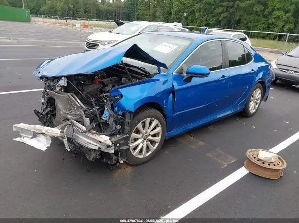 4T1C11AK5LU350975 2020 TOYOTA CAMRY - Image 2
