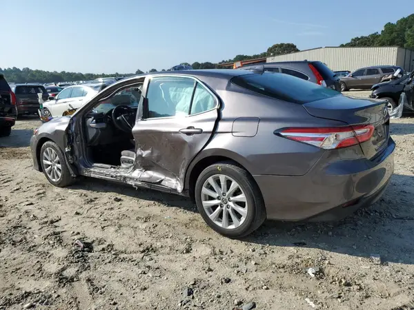 4T1C11AK5LU368666 2020 TOYOTA CAMRY - Image 2