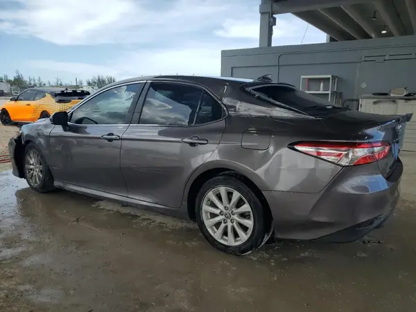 4T1C11AK5LU379439 2020 TOYOTA CAMRY - Image 2