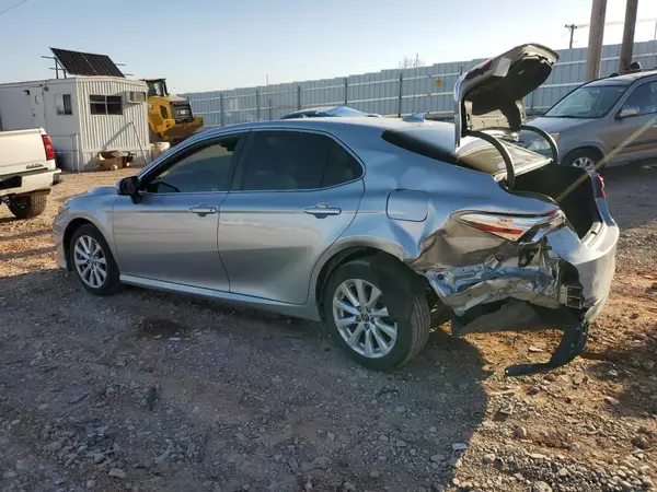 4T1C11AK5LU382681 2020 TOYOTA CAMRY - Image 2