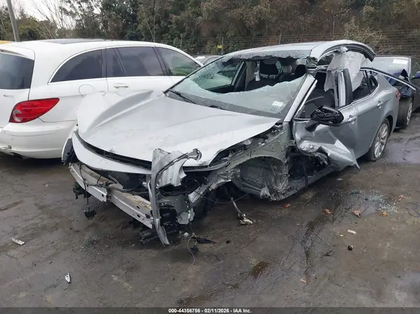 4T1C11AK5LU402279 2020 TOYOTA CAMRY - Image 2