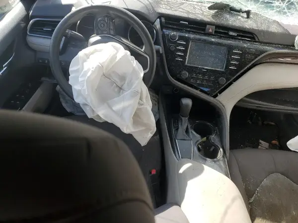 4T1C11AK5LU500308 2020 TOYOTA CAMRY - Image 8