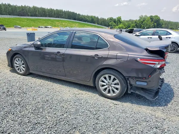 4T1C11AK5LU858282 2020 TOYOTA CAMRY - Image 2