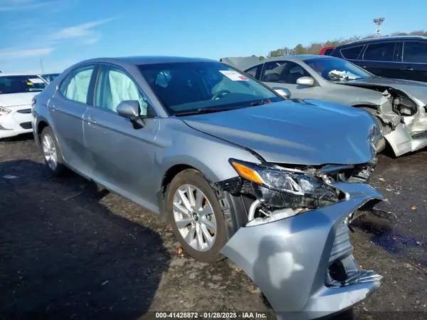 4T1C11AK5LU862655 2020 TOYOTA CAMRY - Image 1