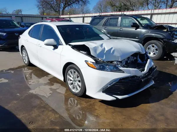 4T1C11AK5LU865426 2020 TOYOTA CAMRY - Image 1