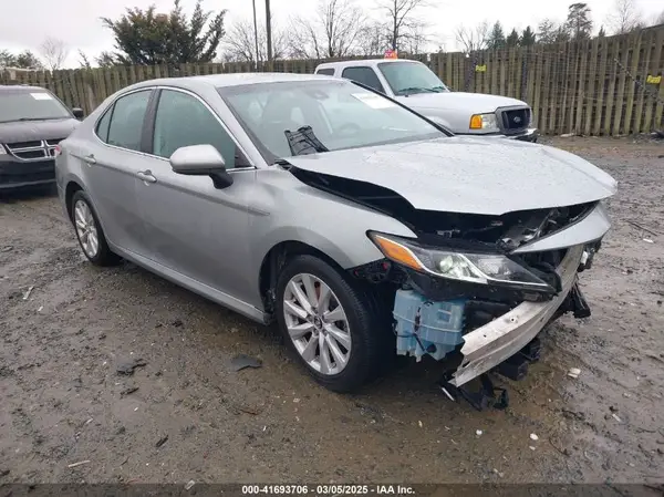 4T1C11AK5LU869525 2020 TOYOTA CAMRY - Image 1