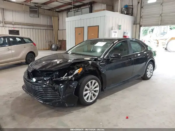 4T1C11AK5LU870433 2020 TOYOTA CAMRY - Image 2