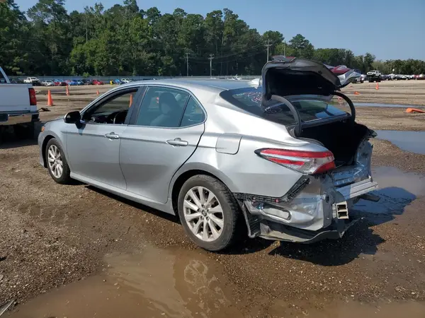 4T1C11AK5LU888592 2020 TOYOTA CAMRY - Image 2