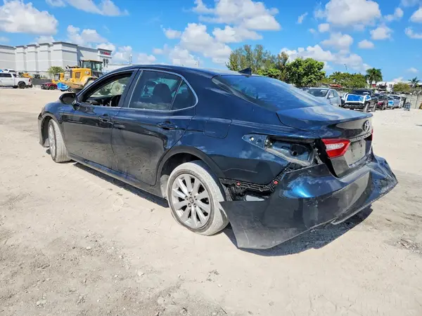 4T1C11AK5LU900742 2020 TOYOTA CAMRY - Image 2