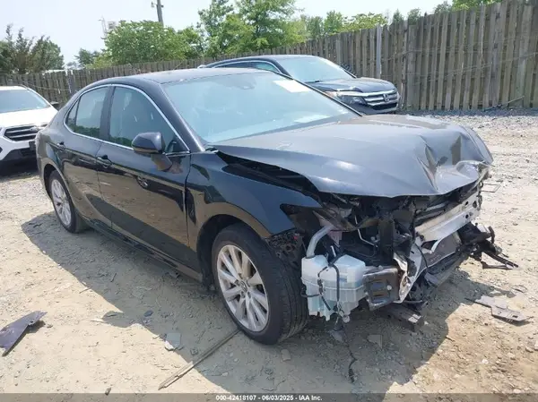 4T1C11AK5LU904421 2020 TOYOTA CAMRY - Image 1