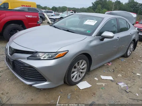 4T1C11AK5LU910400 2020 TOYOTA CAMRY - Image 2