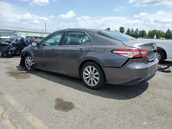 4T1C11AK5LU916990 2020 TOYOTA CAMRY - Image 2