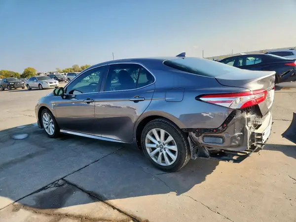 4T1C11AK5LU920361 2020 TOYOTA CAMRY - Image 2